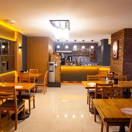 Emirtimes Kadikoey Istanbul