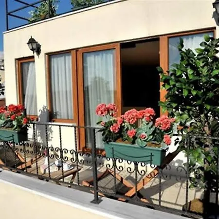 Three Apples Taksim 이스탄불