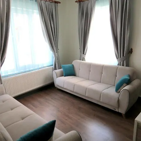 Istanberry - Berry Life 2* Istanbul