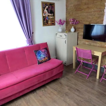 Istanberry - Berry Life Aparthotel 2*