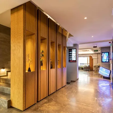 Venera Old 4*