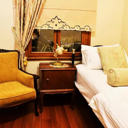 Ottoman By Sera House Bed and breakfast 3*