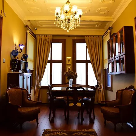 Bed and breakfast Ottoman By Sera House 3*