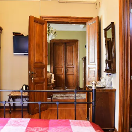 Bed and breakfast Ottoman By Sera House 3*