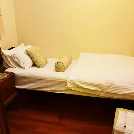Ottoman By Sera House Bed and breakfast