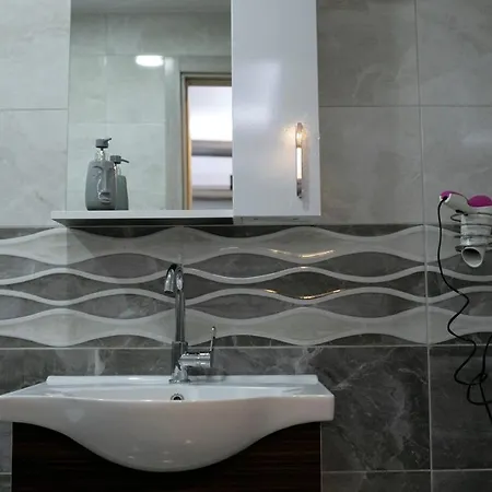 Sare House Apartamento *