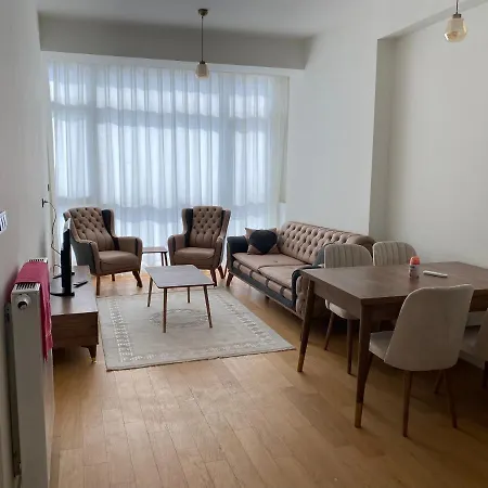 G Tower Apartment *