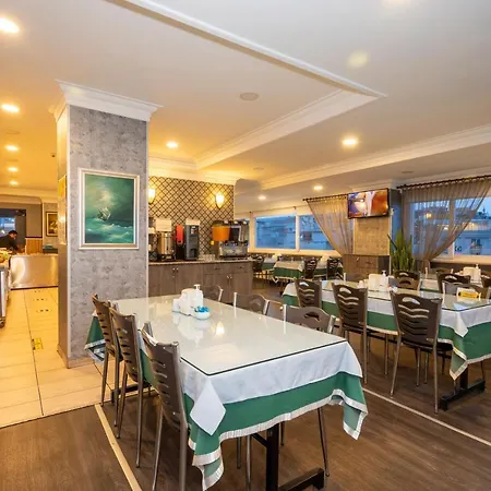 Otel Yaztur 3*