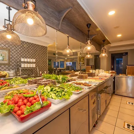 Otel Yaztur 3*