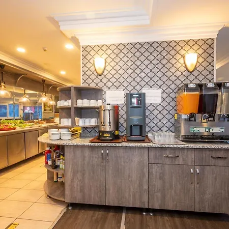 Otel Yaztur