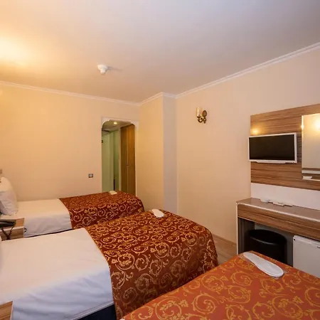 Yaztur Otel 3*