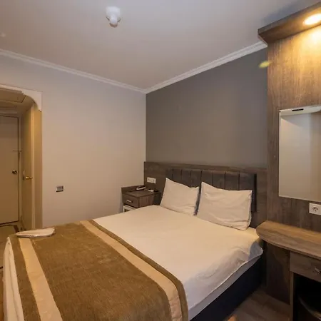 Yaztur Otel 3*