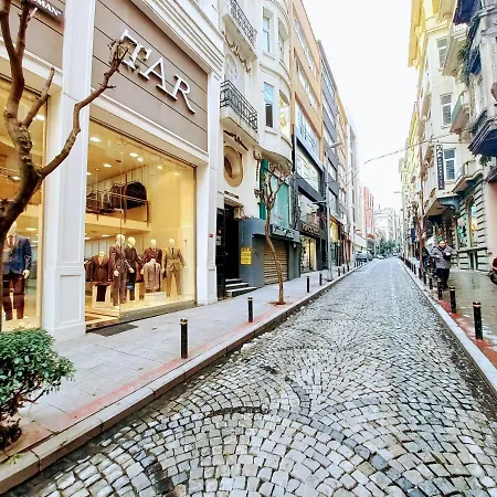 Lovely 3 120 M2 In Upscale Nisantasi Istanbul