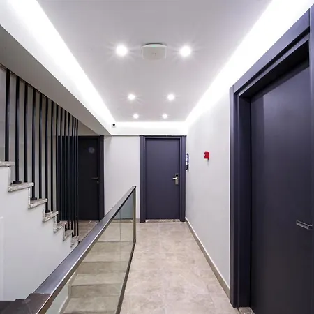 Xenia Hotel 3*