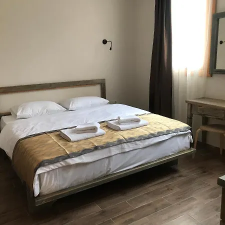 Mansion Hotel