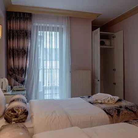 Agora Hostel Istanbul