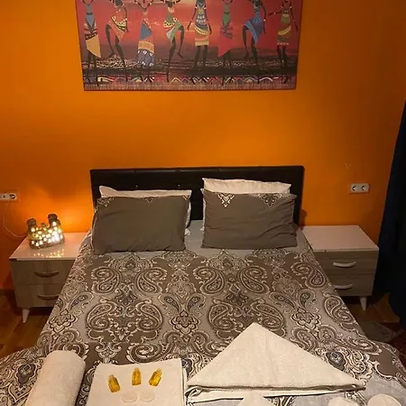 Taksim Pandora