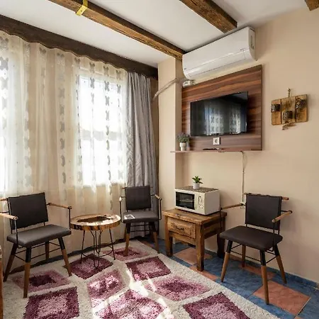 Apartment Pi &