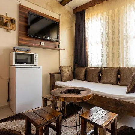 Apartament Pi &