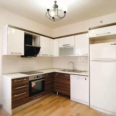 Alpha Home-aris