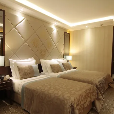 The Parma Downtown Hotel 4*