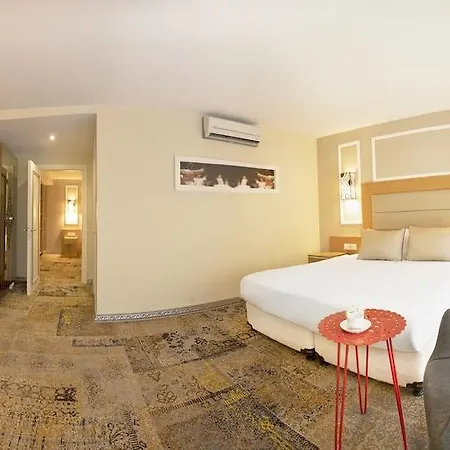Seasons Hotel Istambul