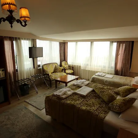 Hotel de apartamente Tashkonak 4*