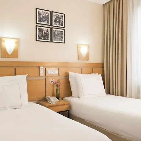 Hotel Sude