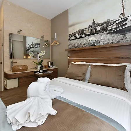 The Pera Hotel