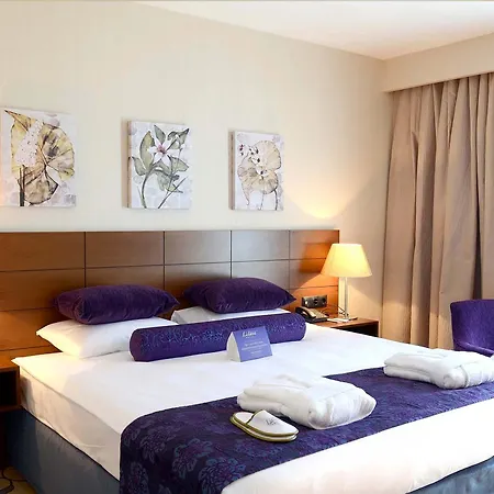 Listana Hotel 4*