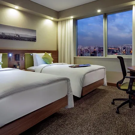 Hampton By Hilton Kayasehir Szálloda Isztambul