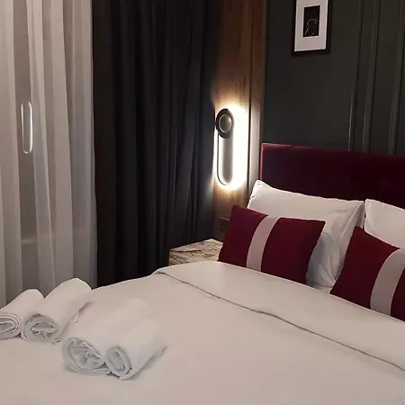 Selenay & Hotel Provincia di Istanbul