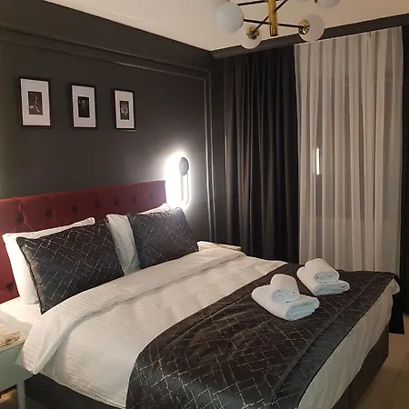 Selenay & 3* Provincia di Istanbul