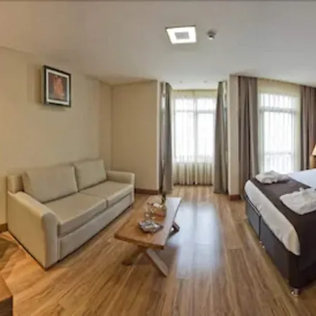 Hotel Triada