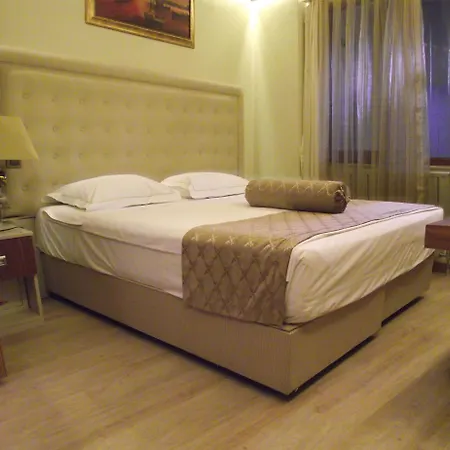 Galata Palace Hotel 2*