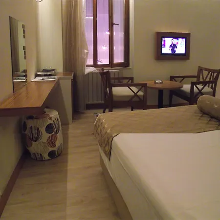 Galata Palace Hotel 2*