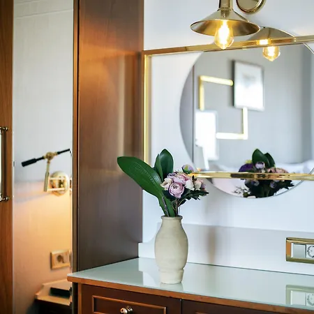 Hotel Orient Express & By Orka