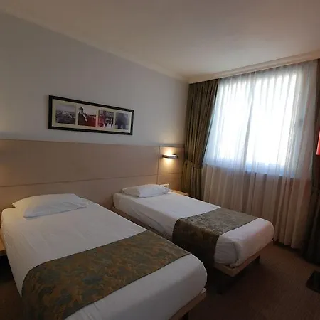 Hotel Eresin Taxim & Premier 4*