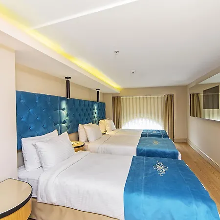 History Hotel 2*