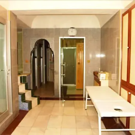 Hotel Turvan
