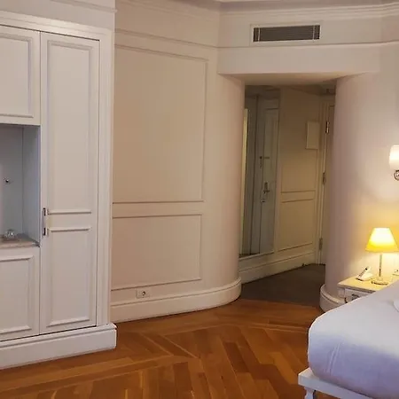 Corinne Art & Boutique Κωνσταντινούπολη