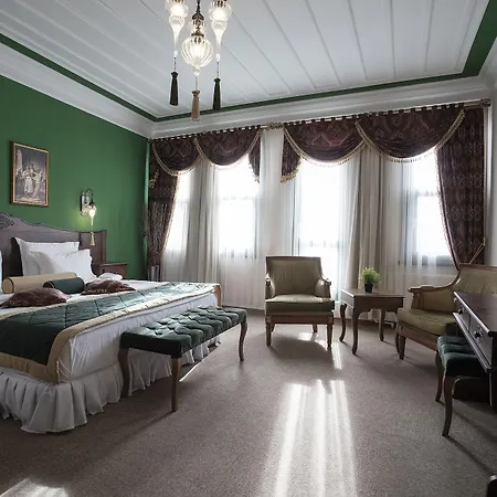 Garden House - Special Class Hotel