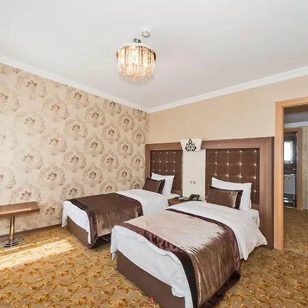 Hotel Montagna Hera Taksim 3*
