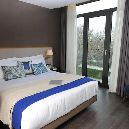 Hotel Avantgarde Taksim Square 5*