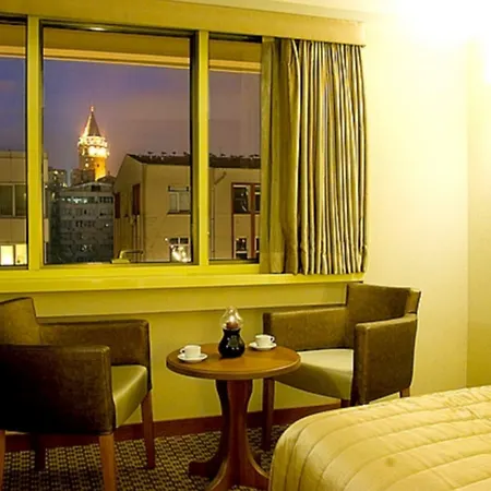 Hotel Golden City