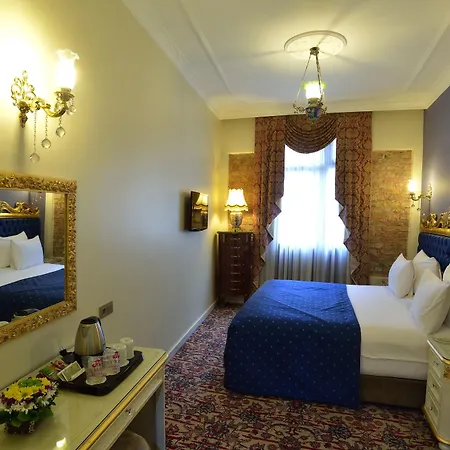 By Murat Crown Taksim Hotel 3*