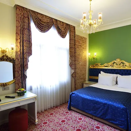 By Murat Crown Taksim Hotel 3*