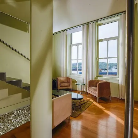 A'jia Hotel