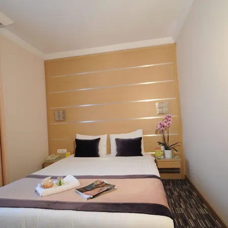 Sv Business Taksim Hotel 4*