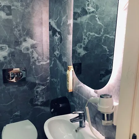 Hotel Emirtimes Kadikoey 2*